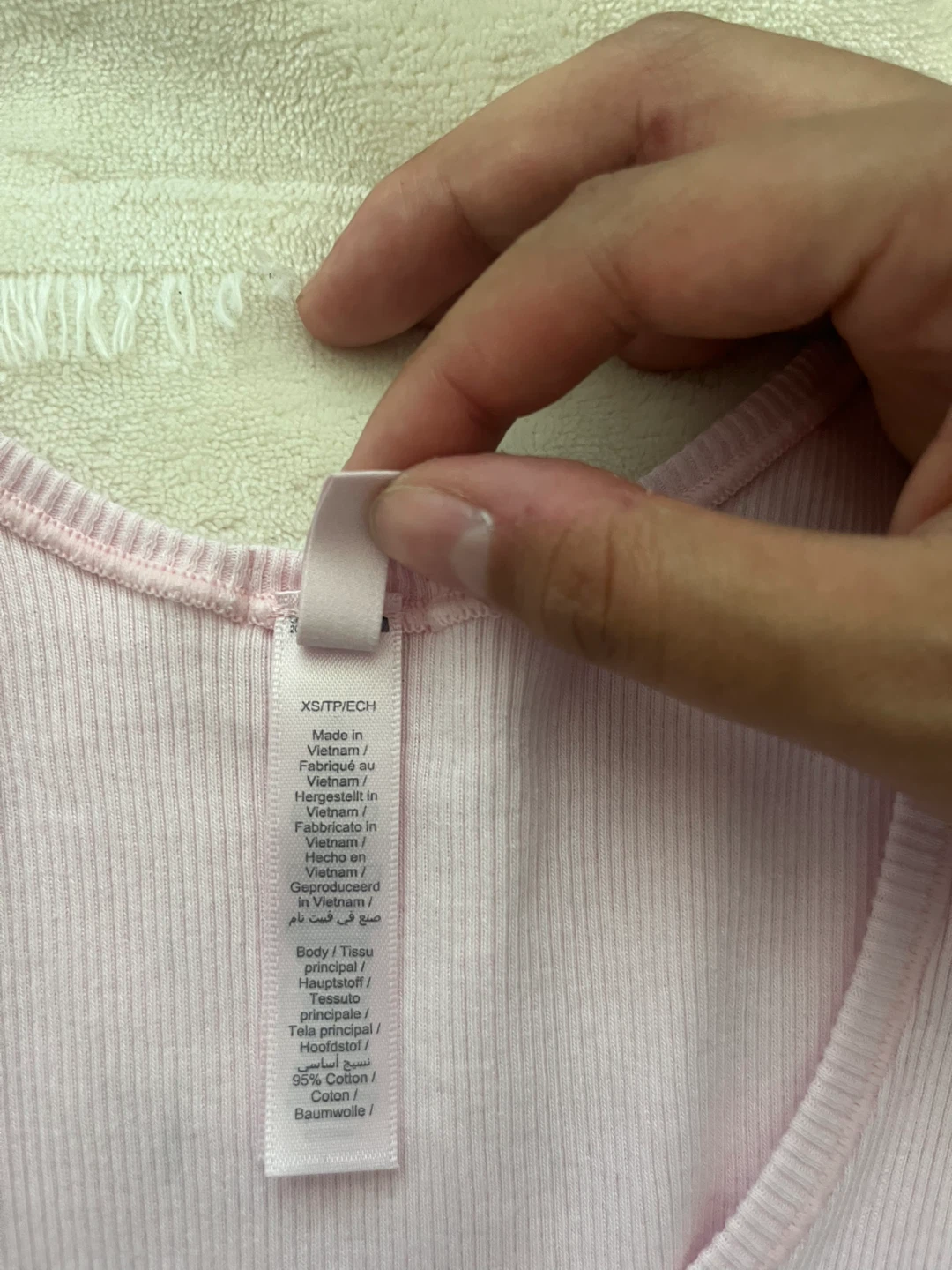 SKIMS Pink Ribbed Tank Top and Shorts Set - photo 5