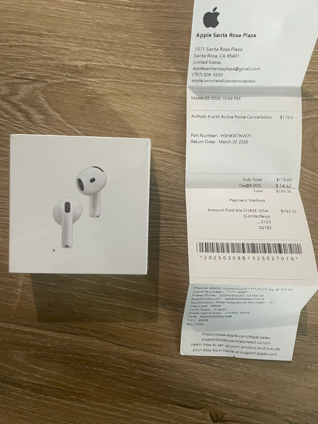 Apple AirPods 4 with Active Noise Cancellation