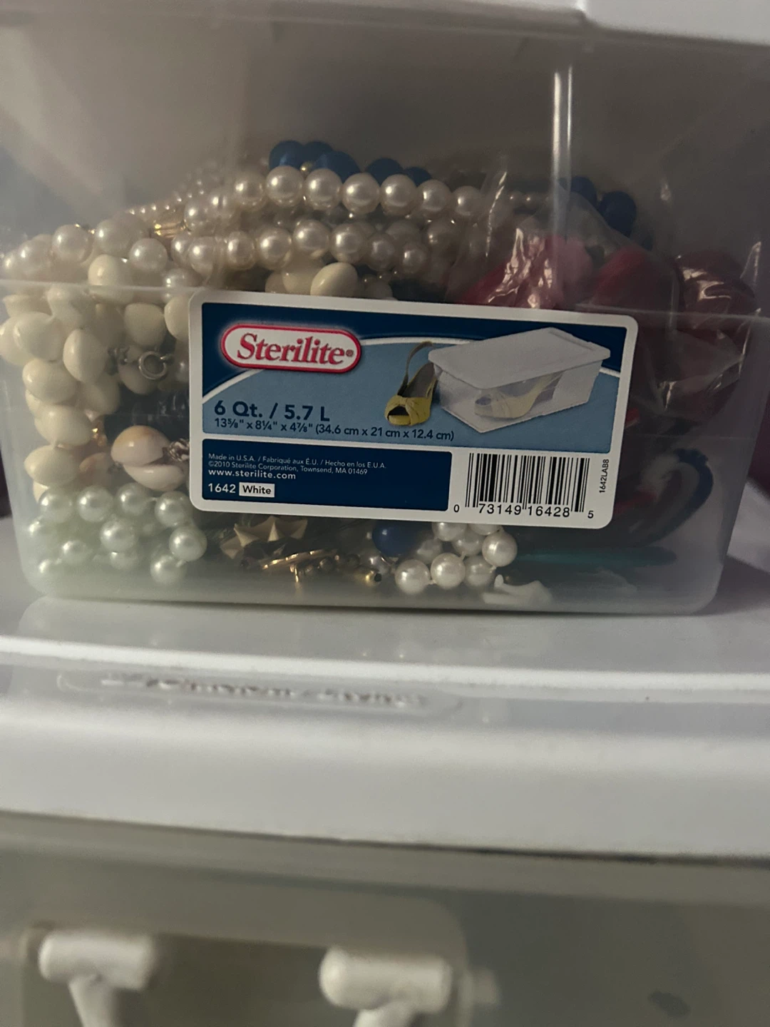 Box of jewellery - photo 4