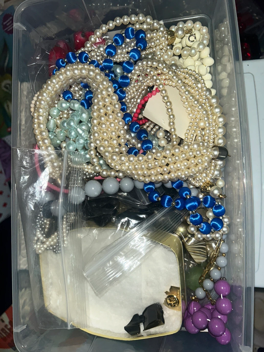 Box of jewellery
