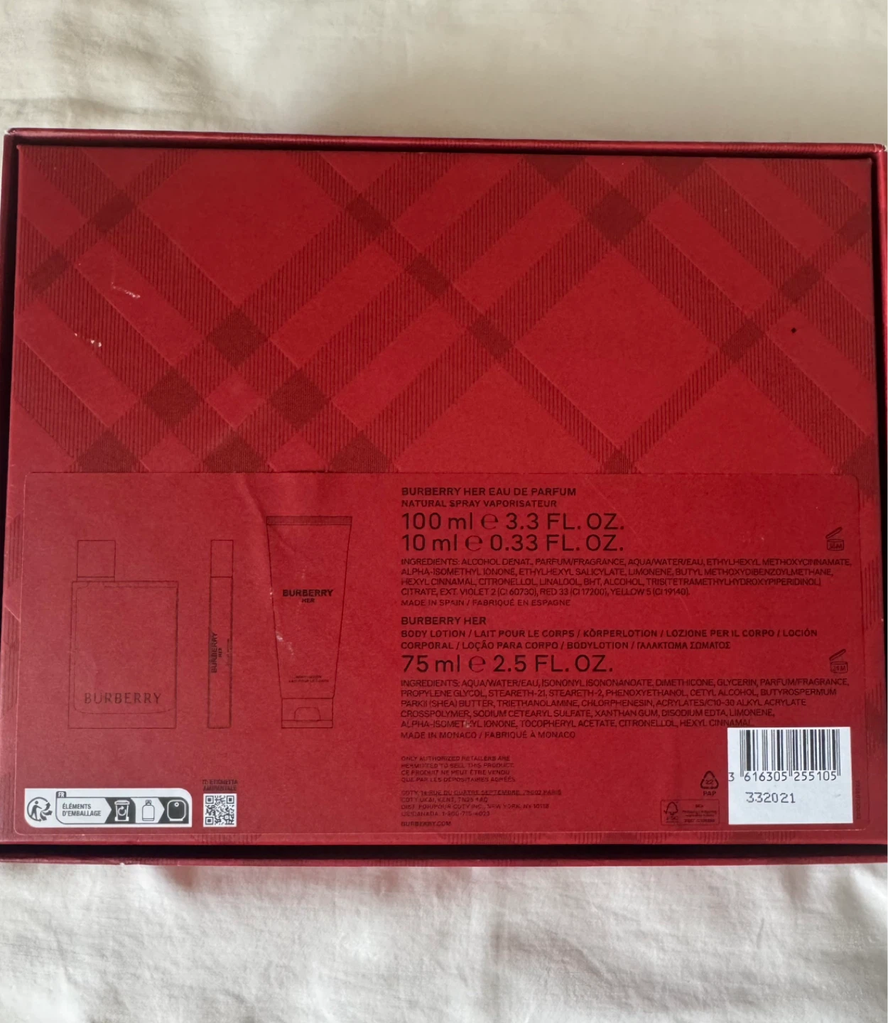 Burberry Her Perfume and Body Lotion Gift Set - photo 3