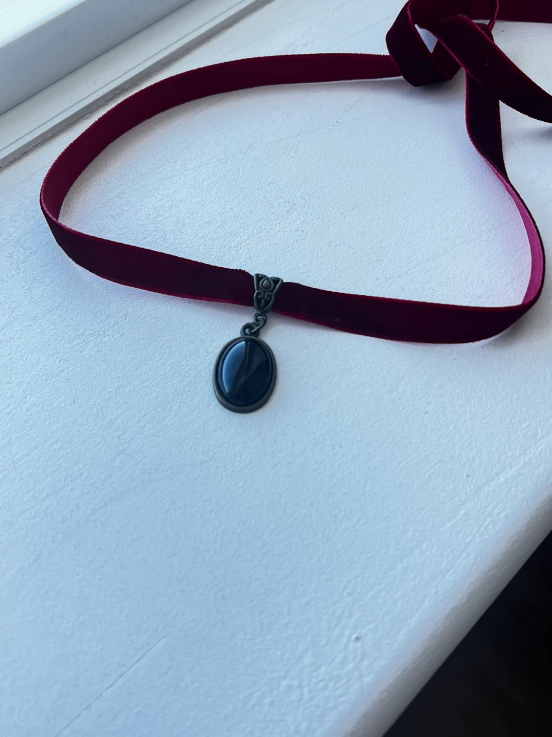 Velvet Choker Necklace with Black Onyx Pendant - photo 3