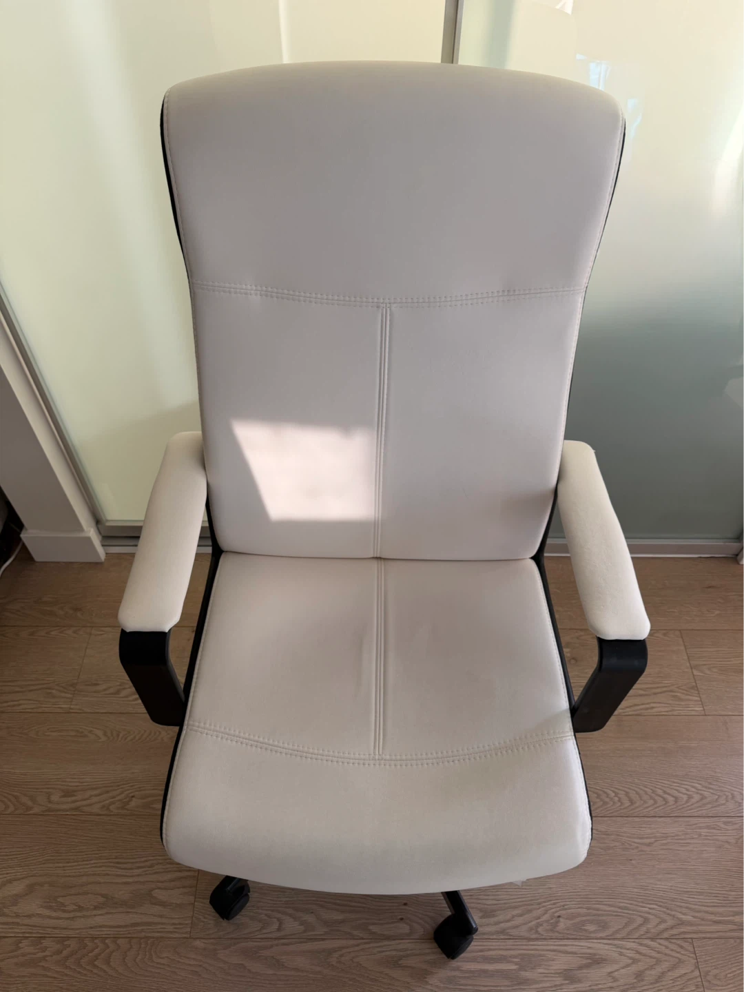 IKEA millberget Swivel Office Chair white - photo 2
