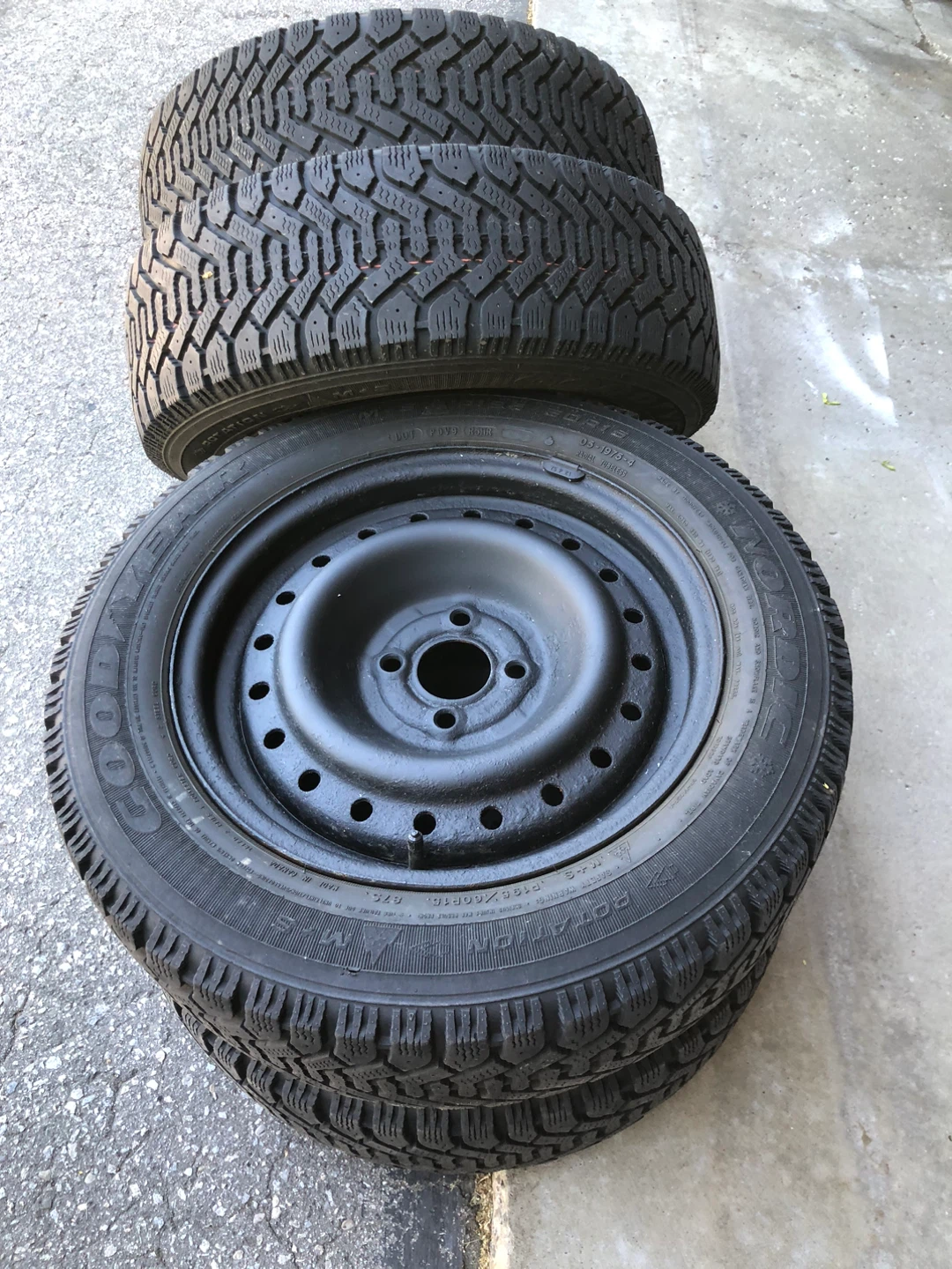 Goodyear Nordic Winter Tires P195/60R15