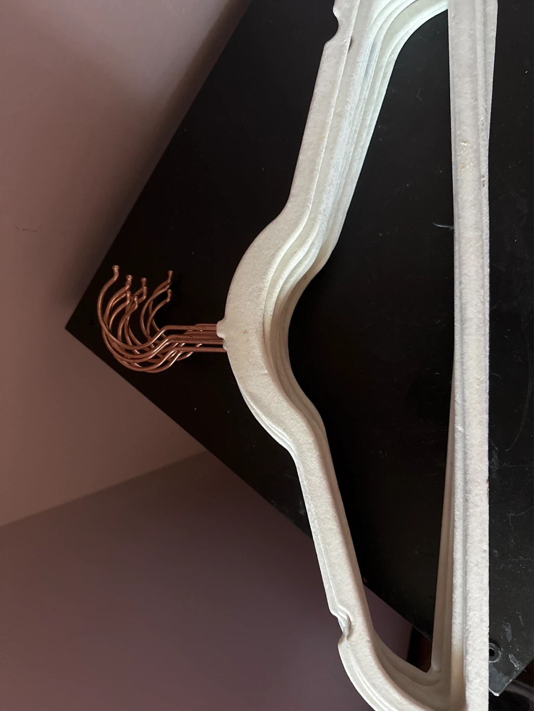 Velvet Clothes Hangers with Rose Gold Hooks