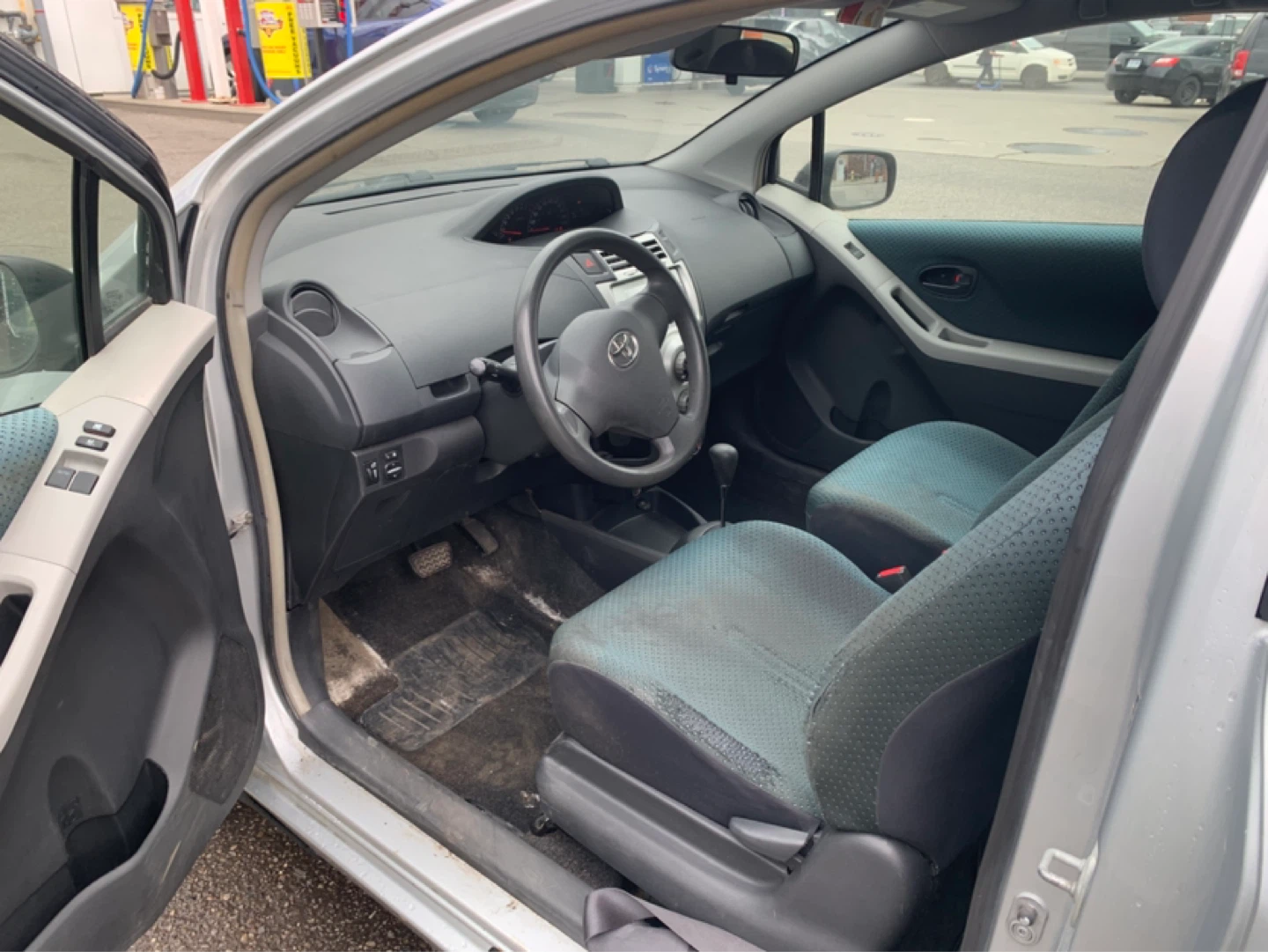 2007 Toyota Yaris Hatchback automatic - photo 5