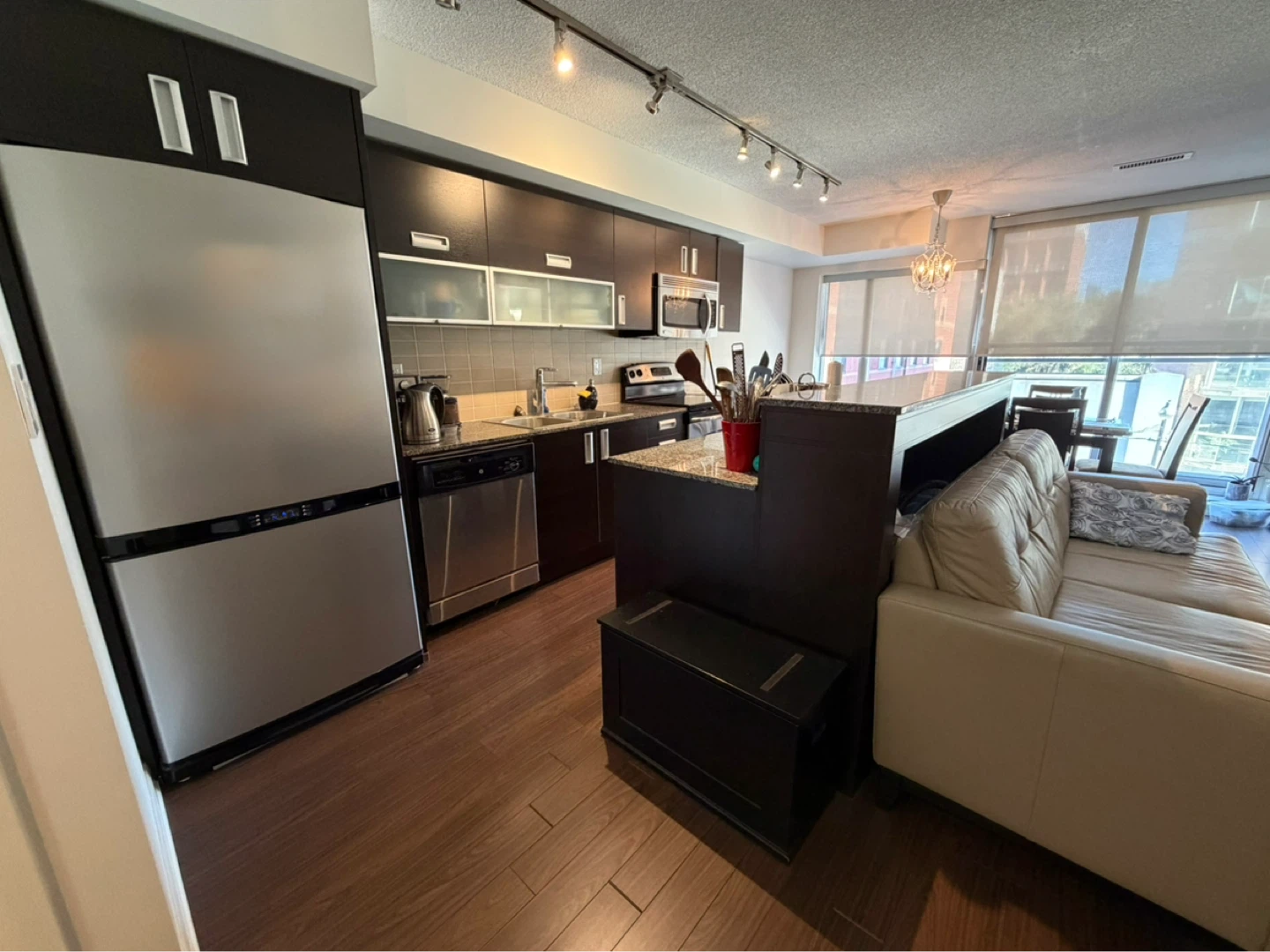 St.Lawrence condo for rent - photo 2