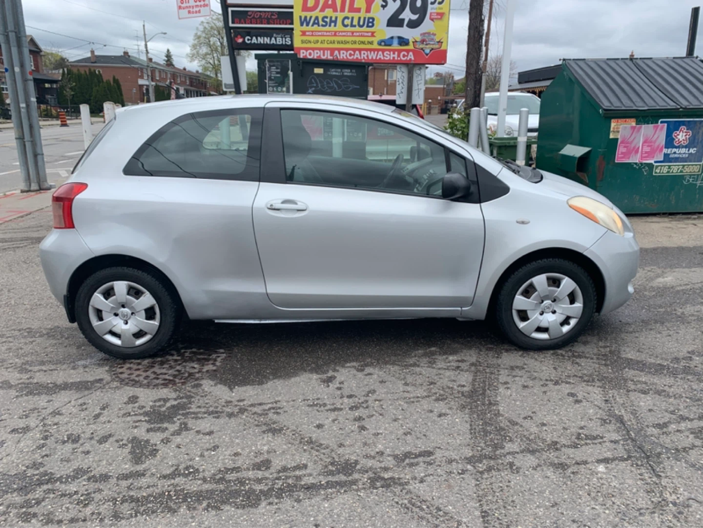 2007 Toyota Yaris Hatchback automatic - photo 3
