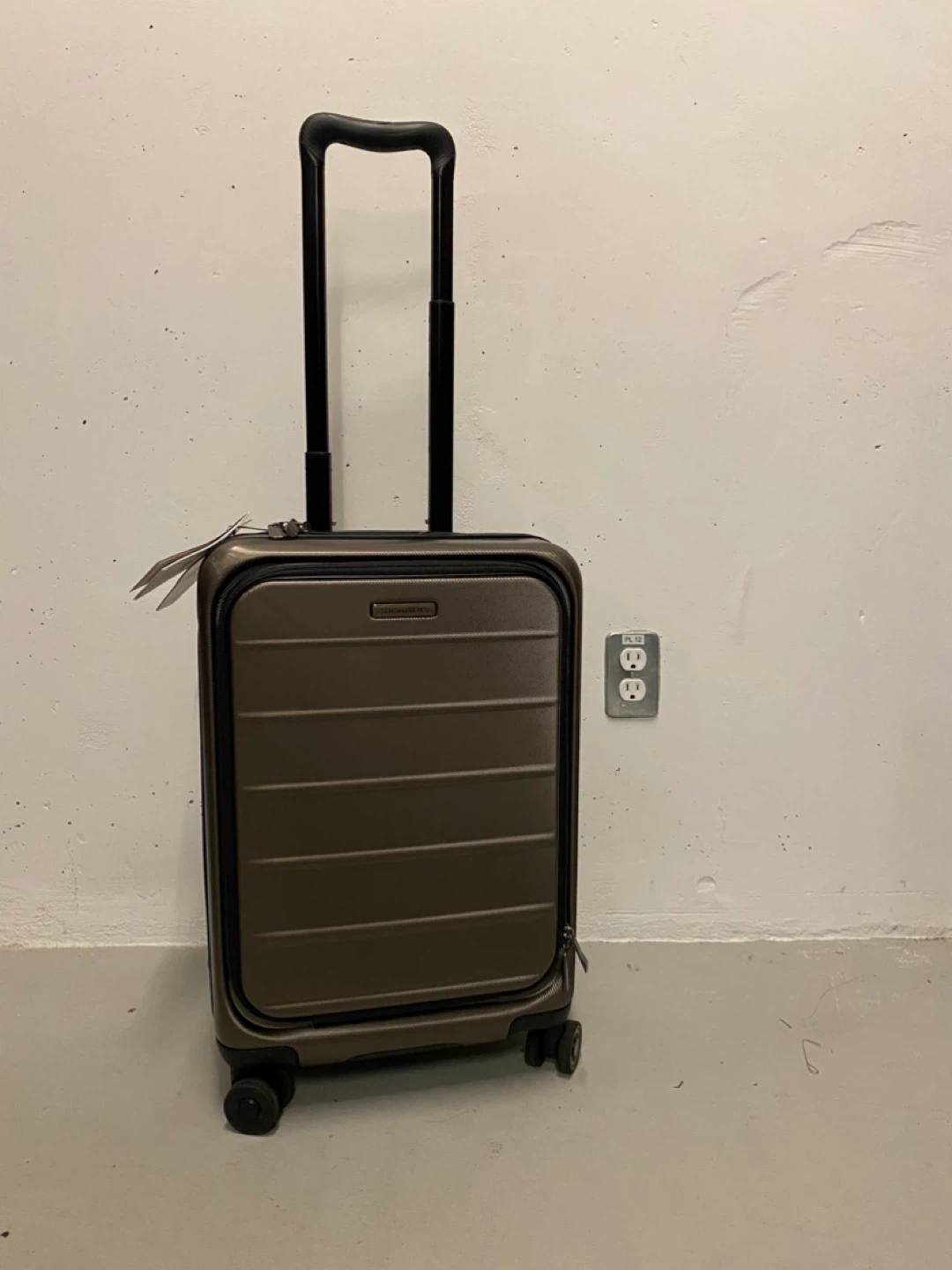 Carry On Luggage - photo 3