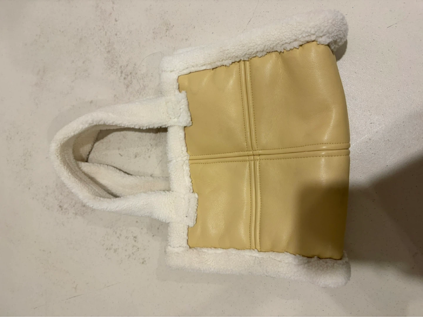 STAND STUDIO Lizzi Quilted Bag