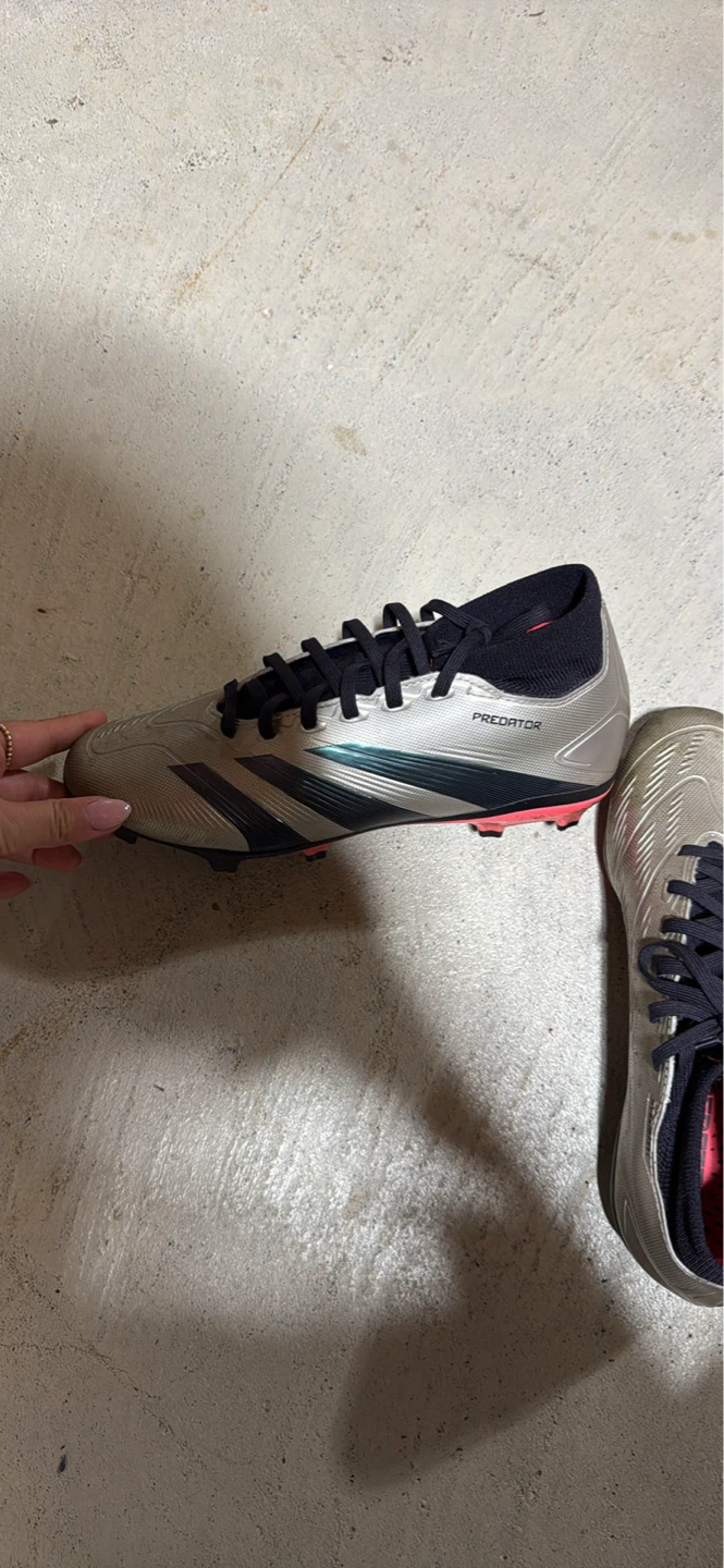 Adidas Predator Football Cleats - photo 3