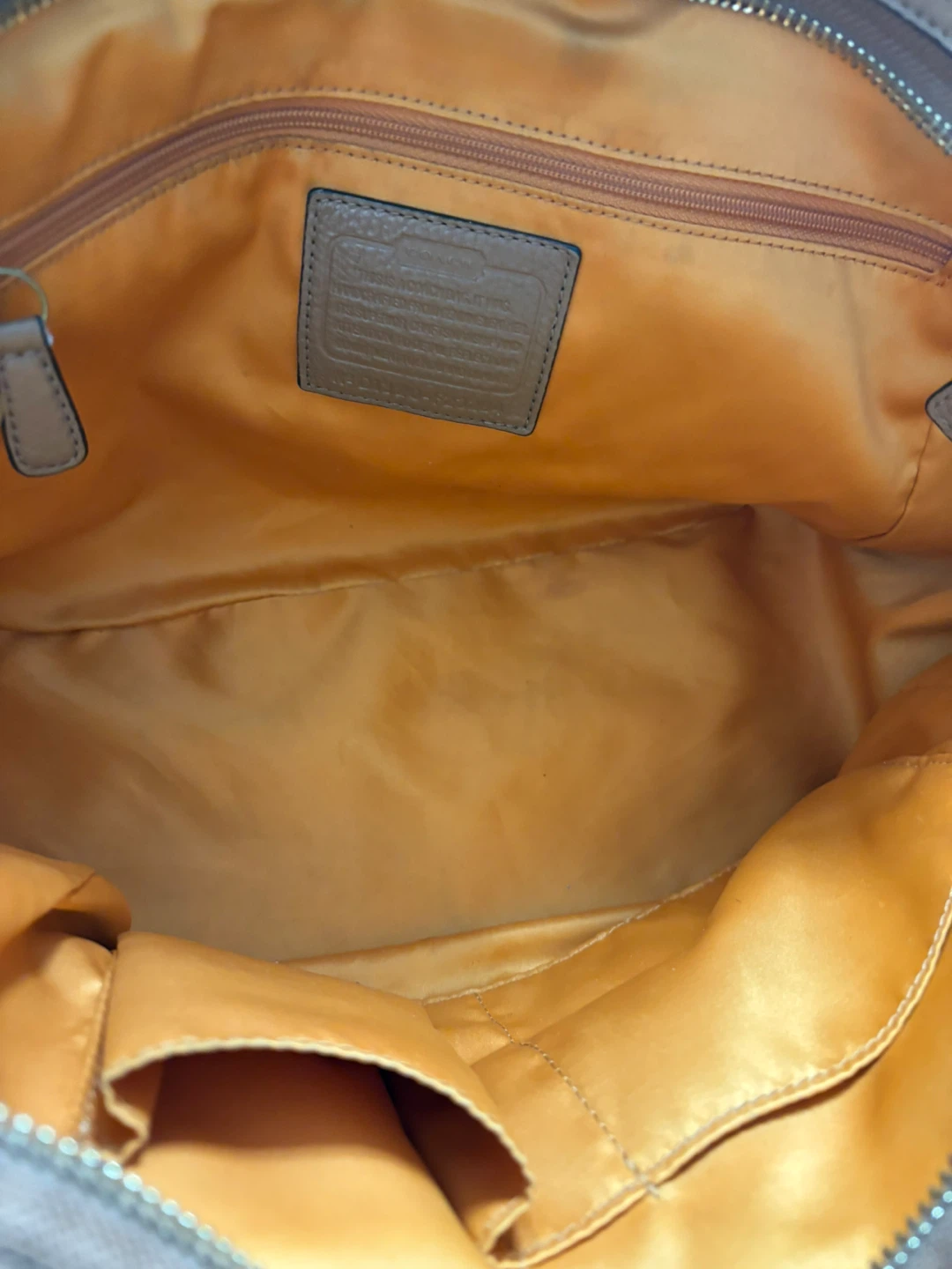 Coach Park Carrie Pebbled Leather Tote Bag - photo 4
