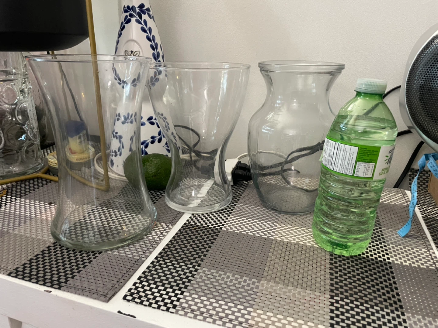 Set of 3 Clear Glass Vases