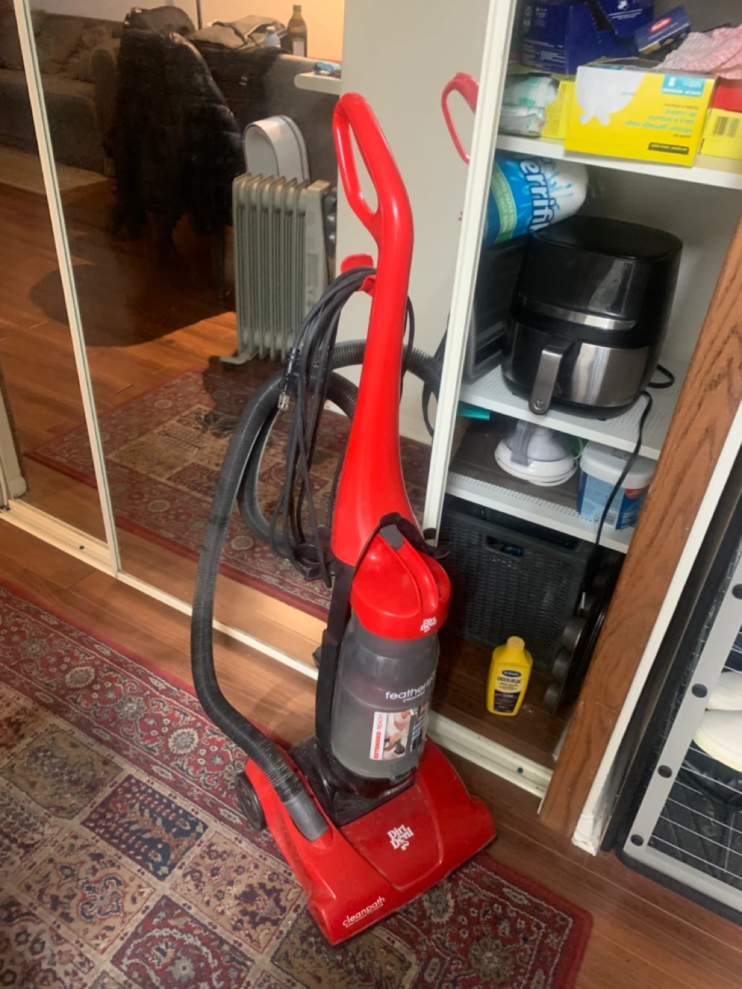 Dirt Devil Featherlight Bagless Vacuum Cleaner