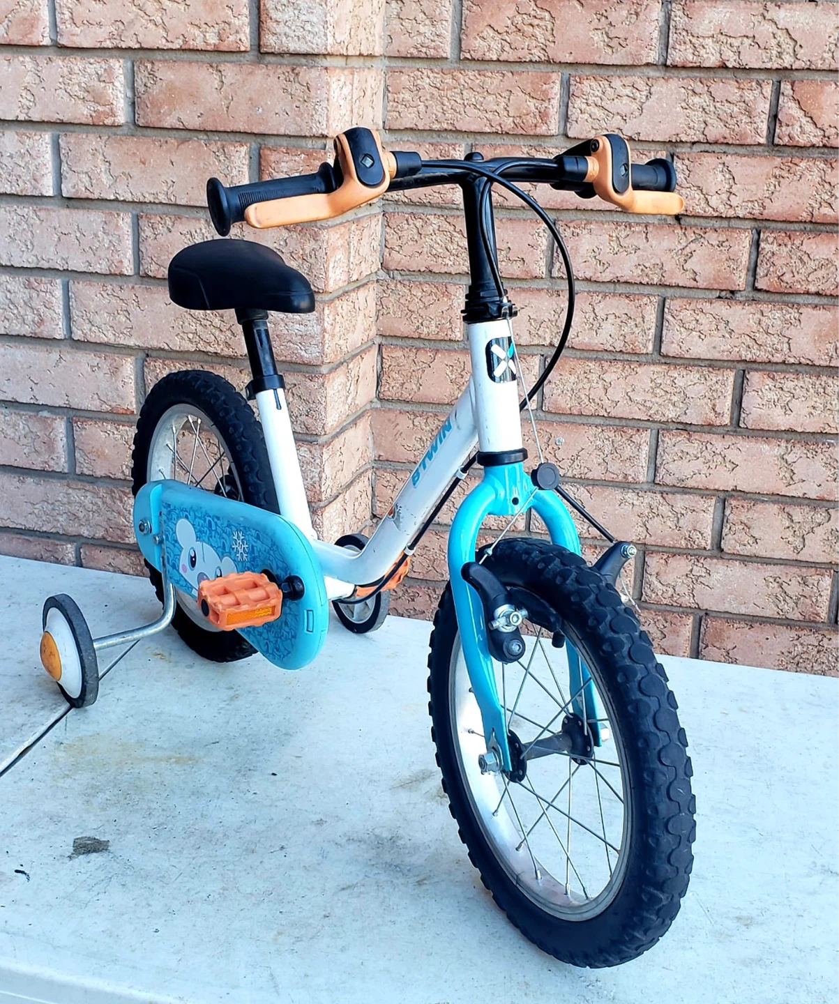 B'Twin Kids Bike with Training Wheels