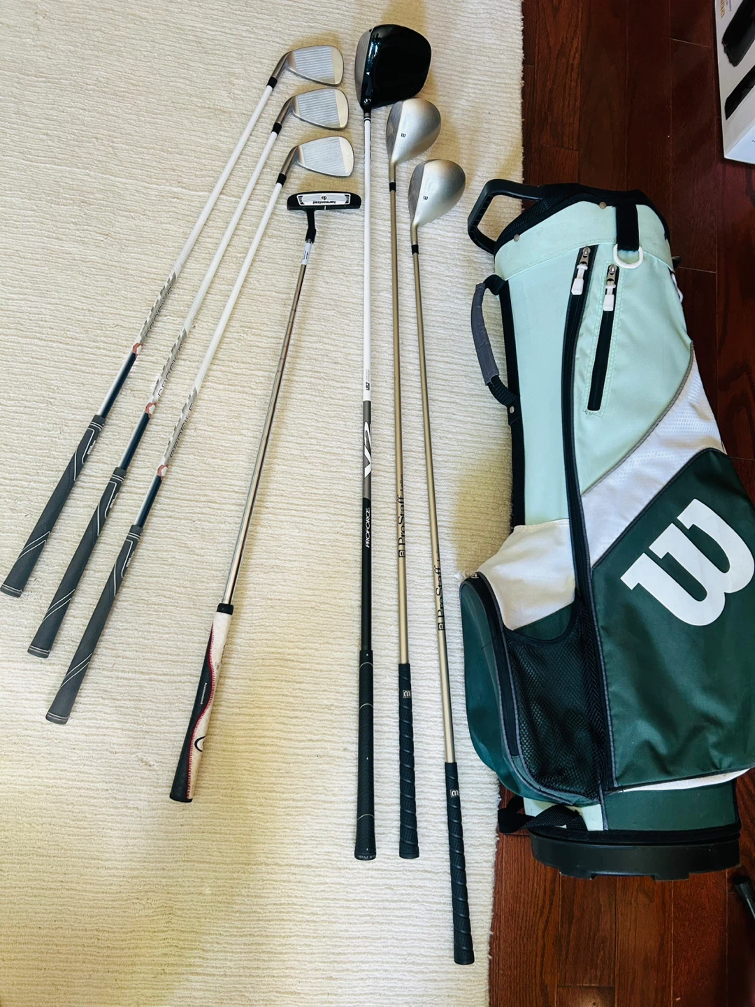 Wilson Profile & ProStaff Women Golf Club Set (Right Hand)