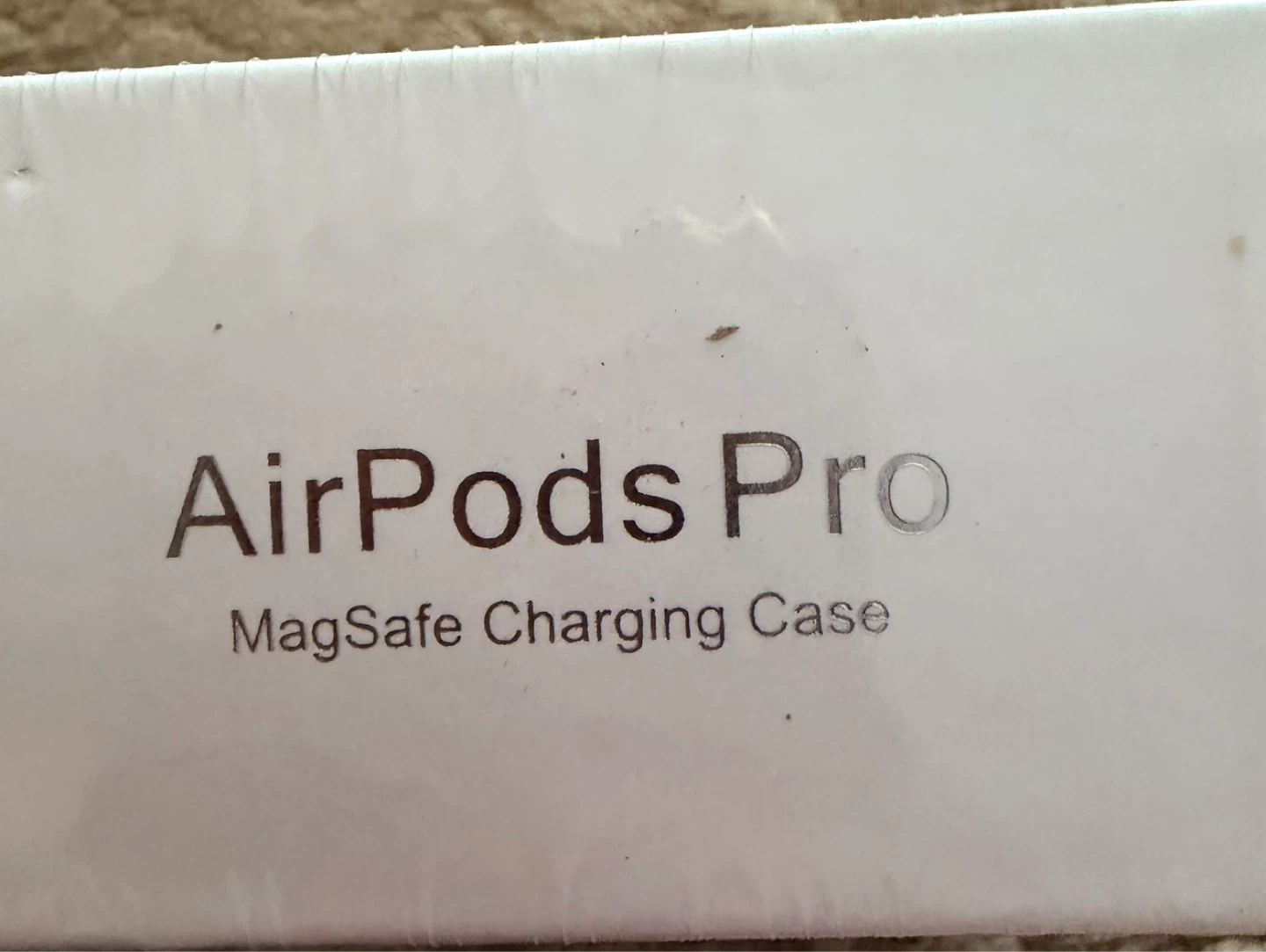 Apple AirPods Pro with MagSafe Charging Case - photo 2