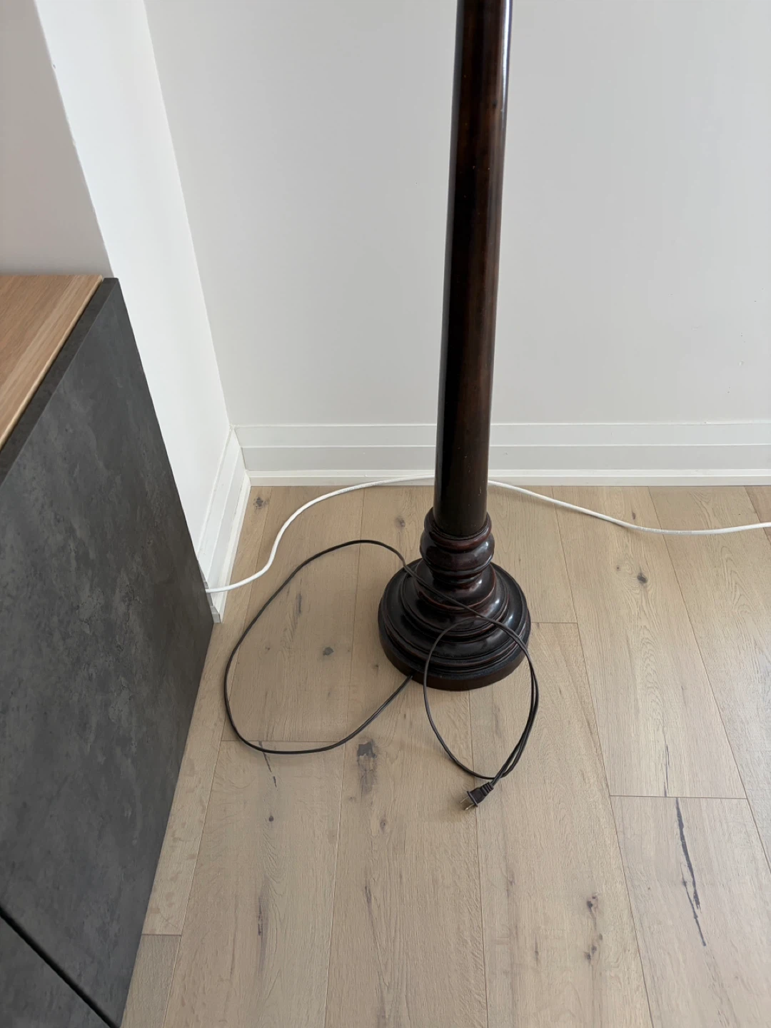 Dark Wood Floor Lamp with Pleated Shade - photo 3
