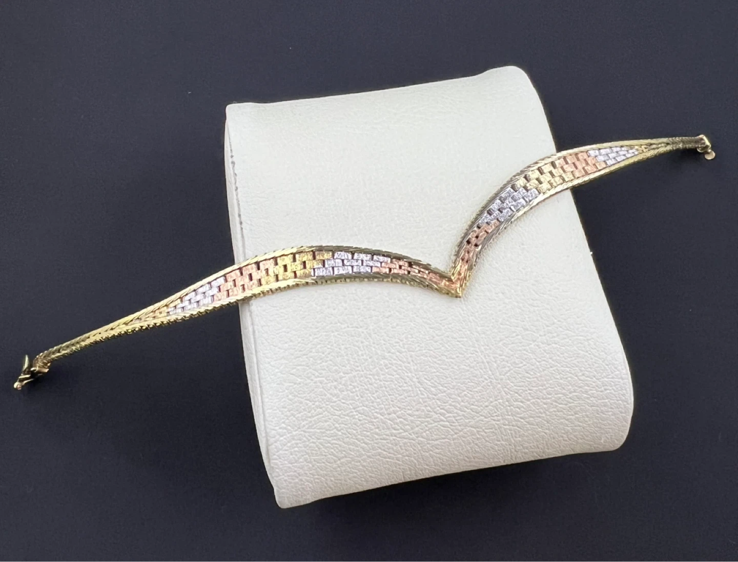Vintage Italian Tri-Color Sterling Silver Chevron V-Bracelet