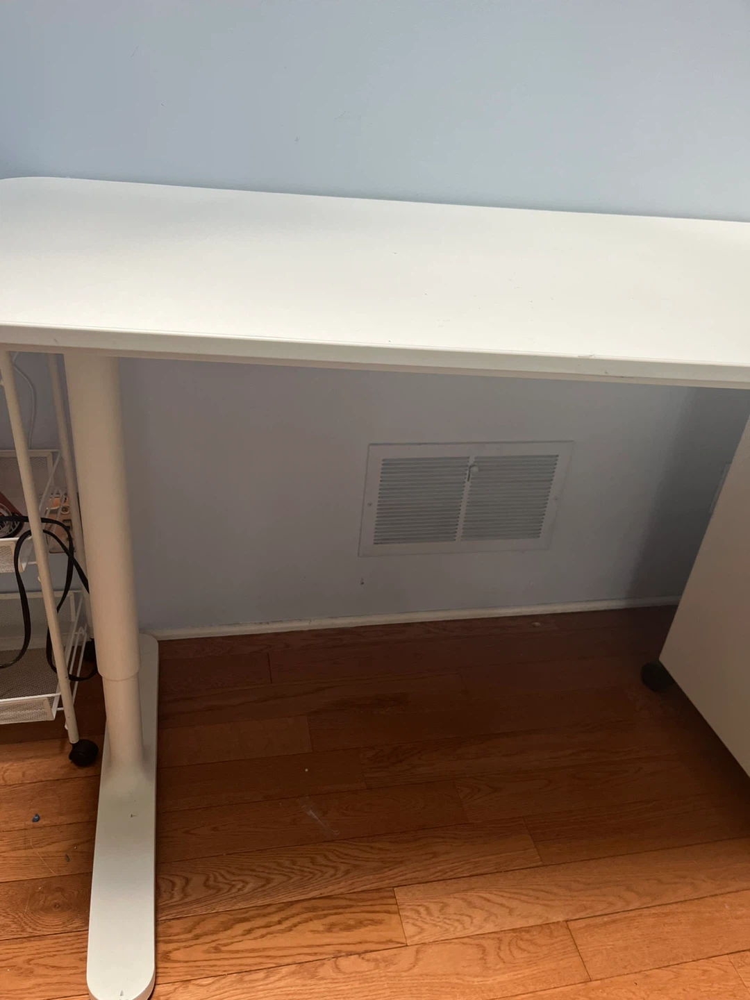 White L-Shaped Standing Desk - photo 4