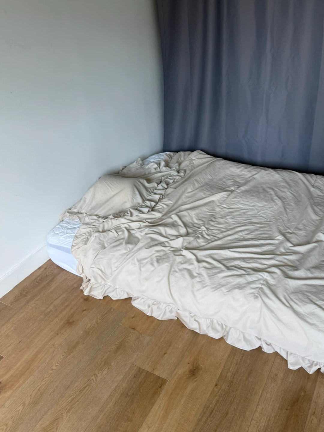 Full Size Hybrid Mattress - Clean & Comfortable - $25 OBO