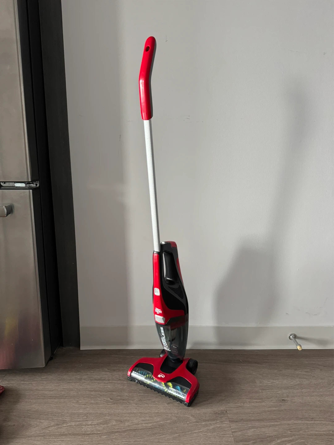 Rechargeable Vacuum Cleaner