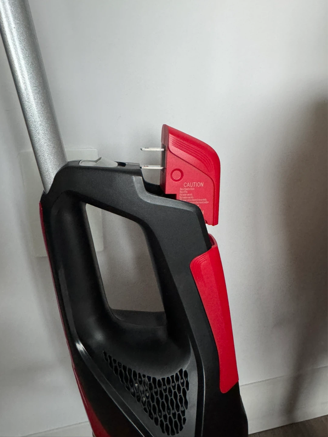 Rechargeable Vacuum Cleaner - photo 5