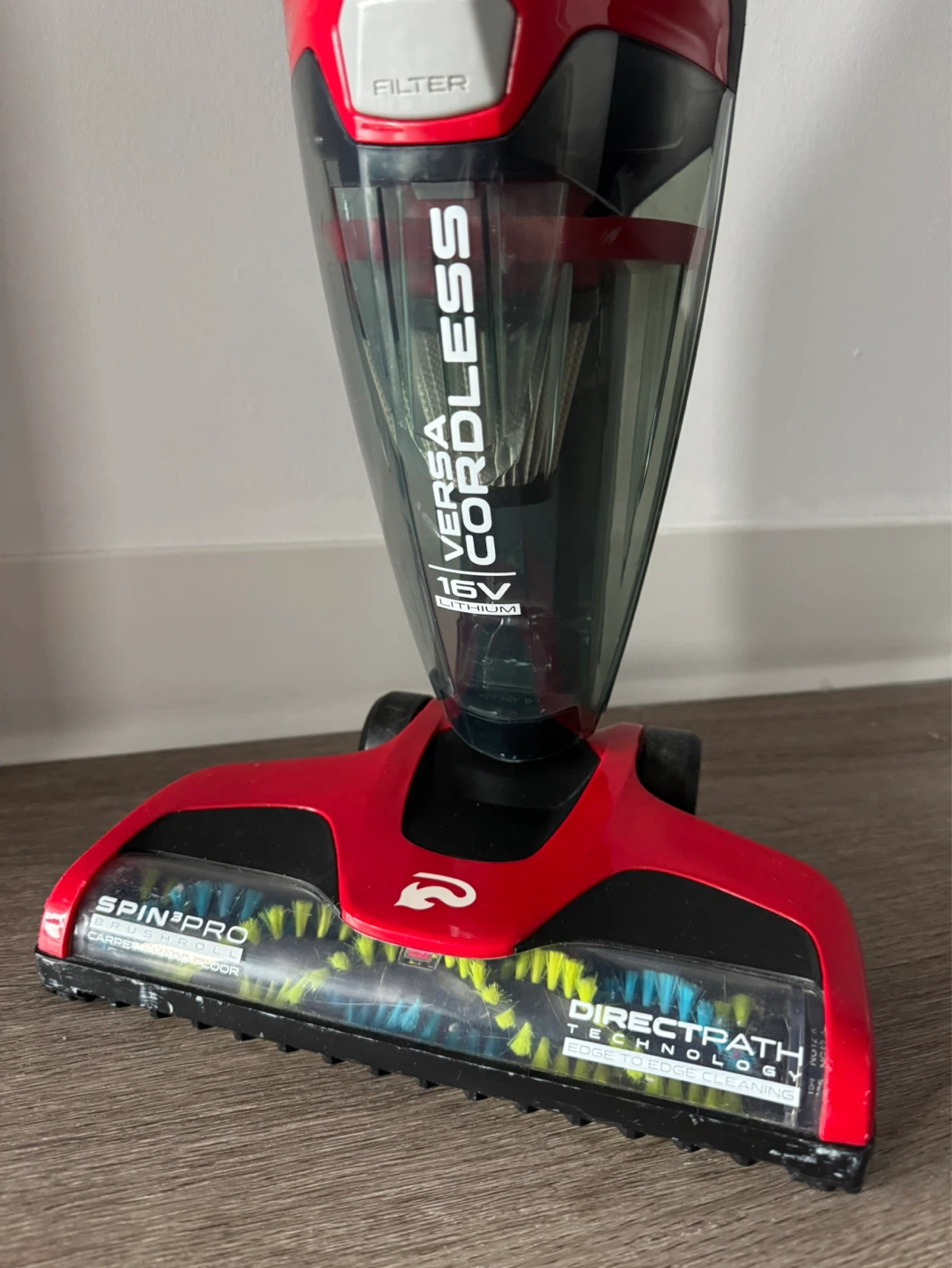 Rechargeable Vacuum Cleaner - photo 3