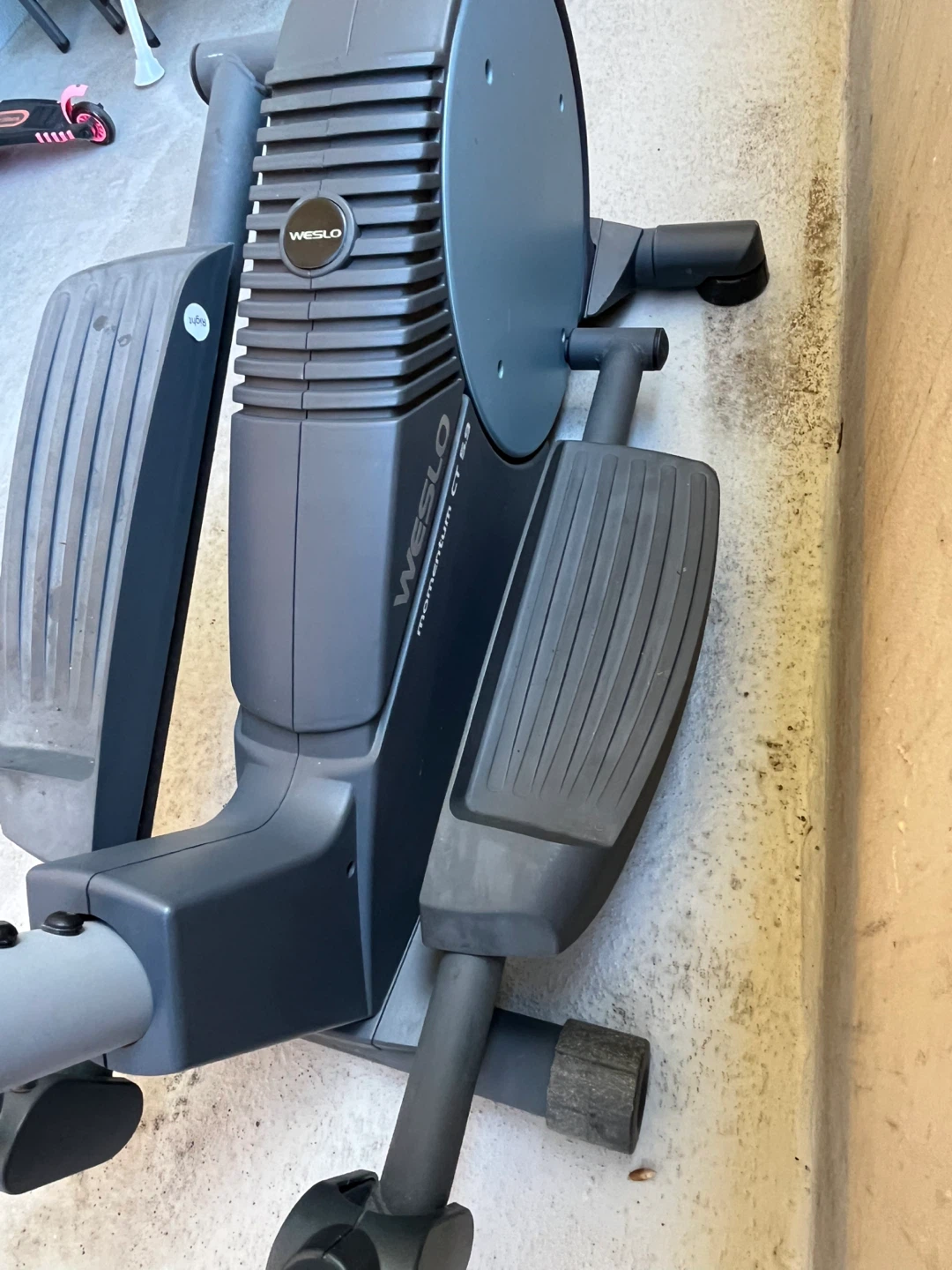 Weslo Momentum CTx Elliptical Trainer - photo 2