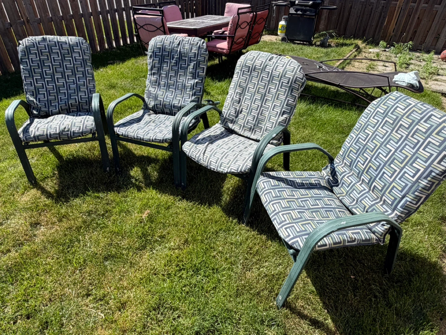 Set of 4 Outdoor Patio Chairs with Cushions