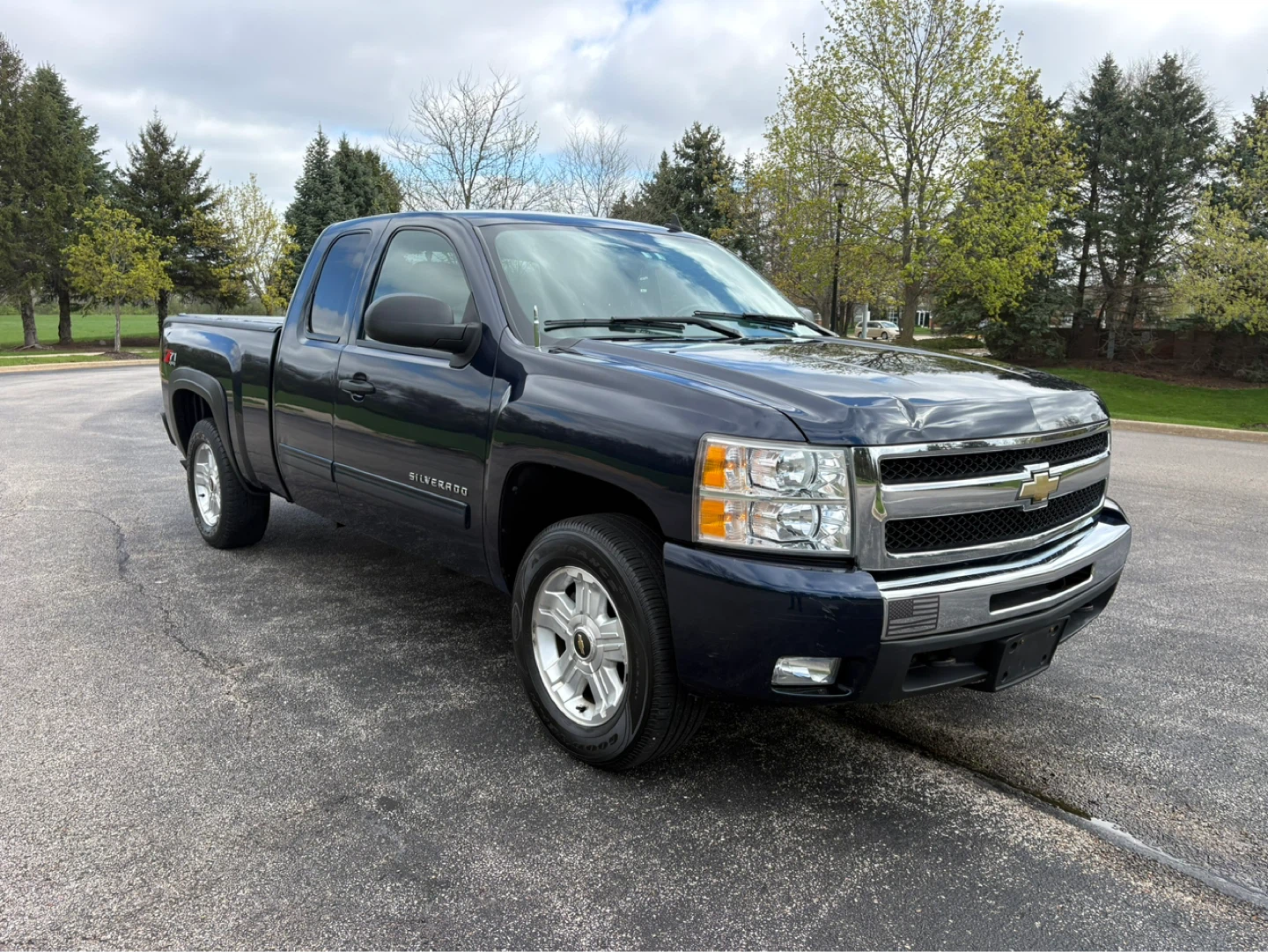 For Sale: Silverado 1500 4-Wheel Drive (4x4)