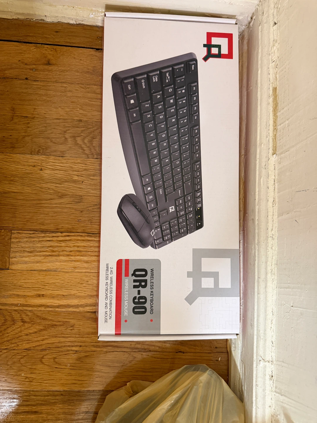 QR-90 Wireless Keyboard and Mouse Combo