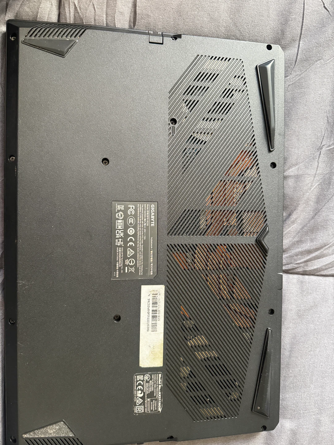 Gigabyte G5 MF Gaming Laptop (Perfect Condition / Low Use) - photo 2