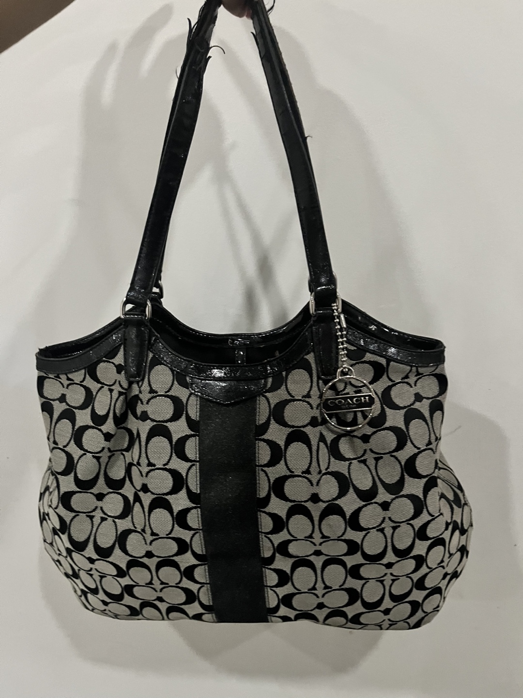 MOVING OUT SALE! - Coach Signature Pattern Tote Bag