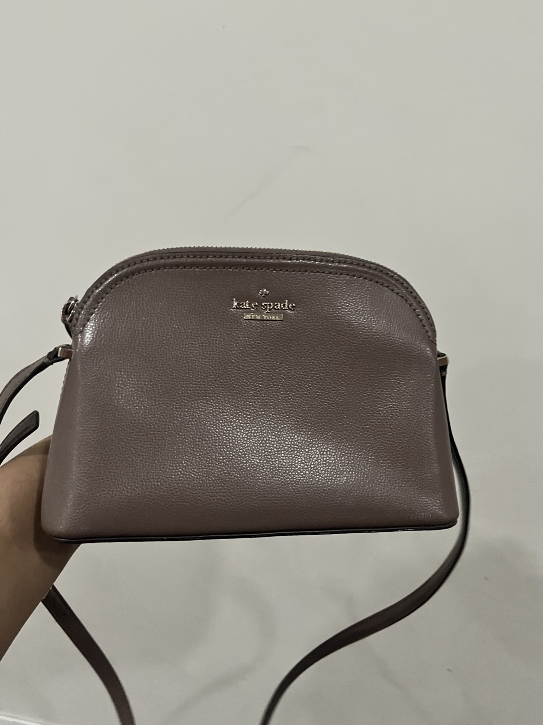 MOVING OUT SALE ! - Kate Spade New York Dome Crossbody Bag