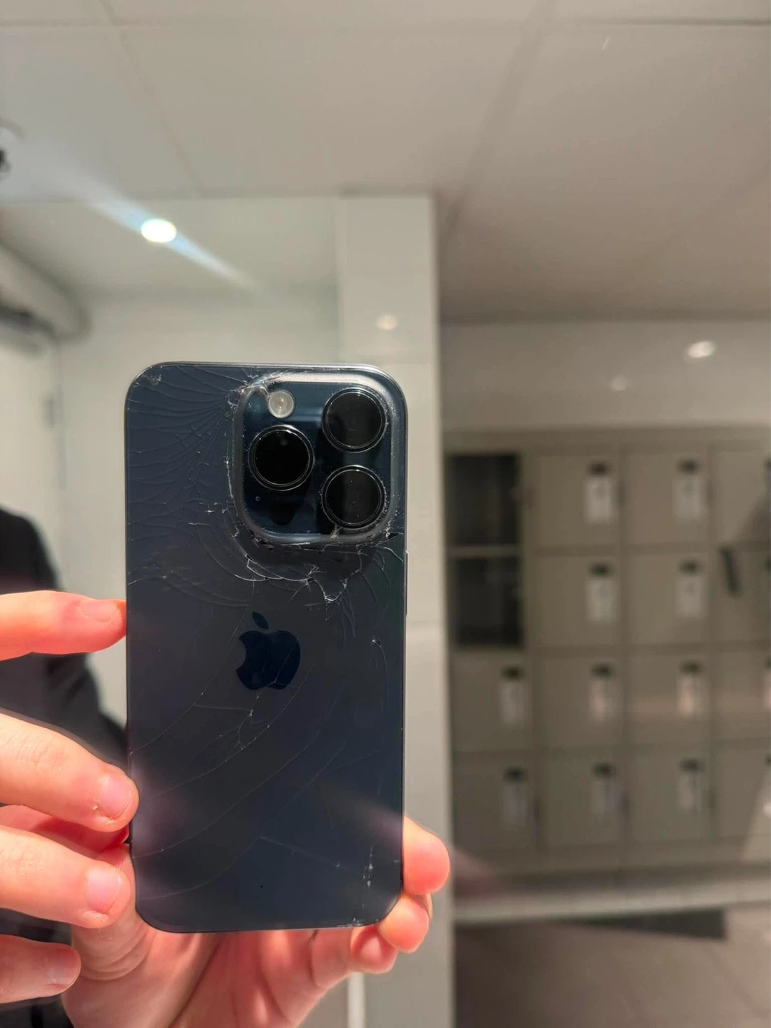 iphone 15 Pro 128gb