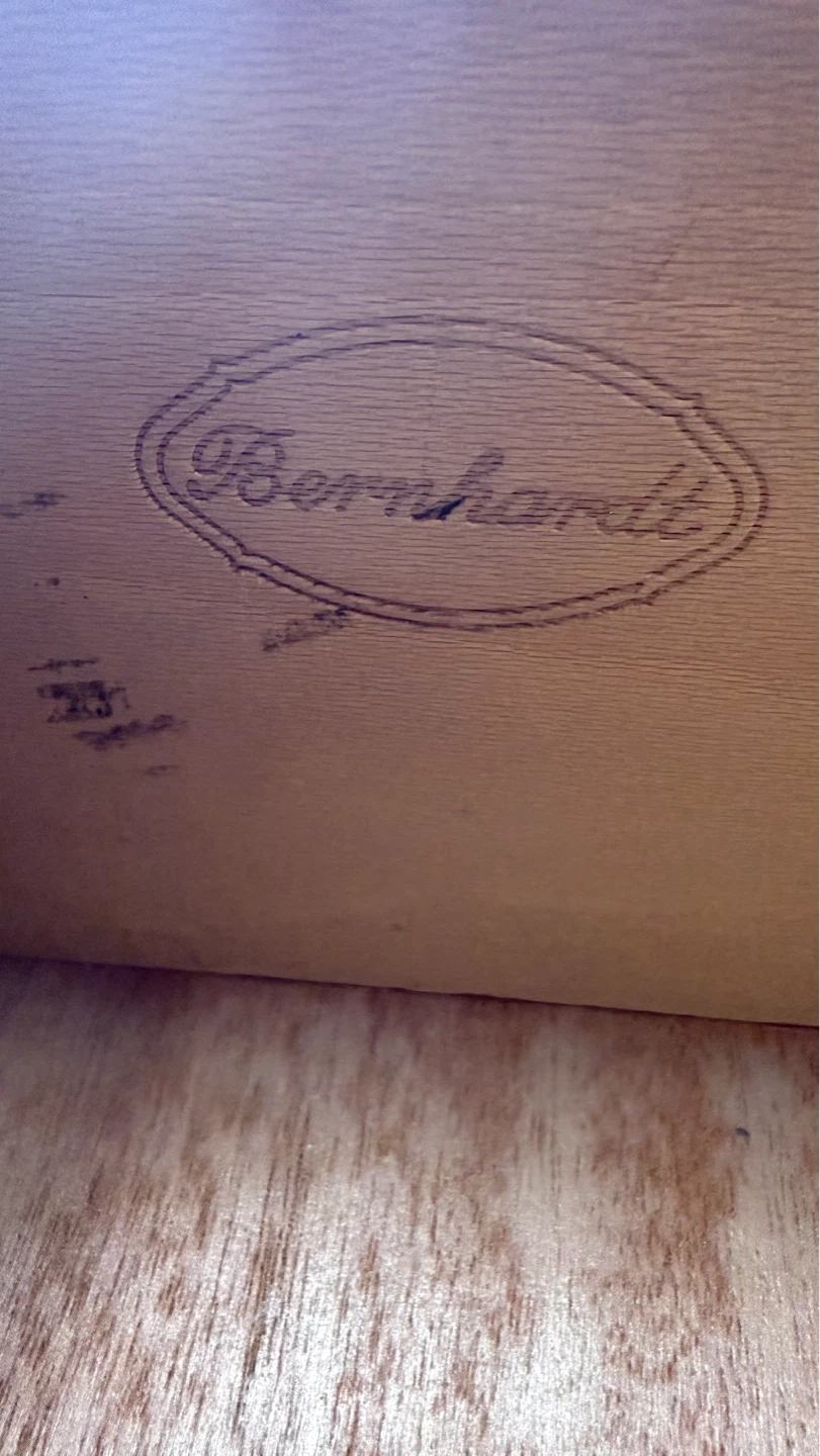 Bernhardt Wood Sideboard with 3 Doors and 3 Drawers - photo 2