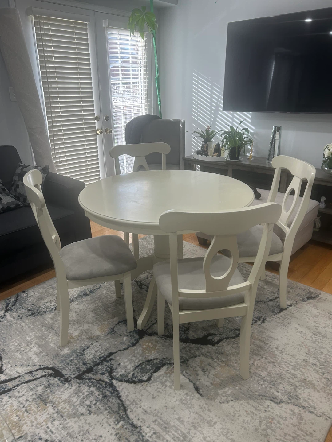 Ashley White Round Dining Table Set with 4 Chairs