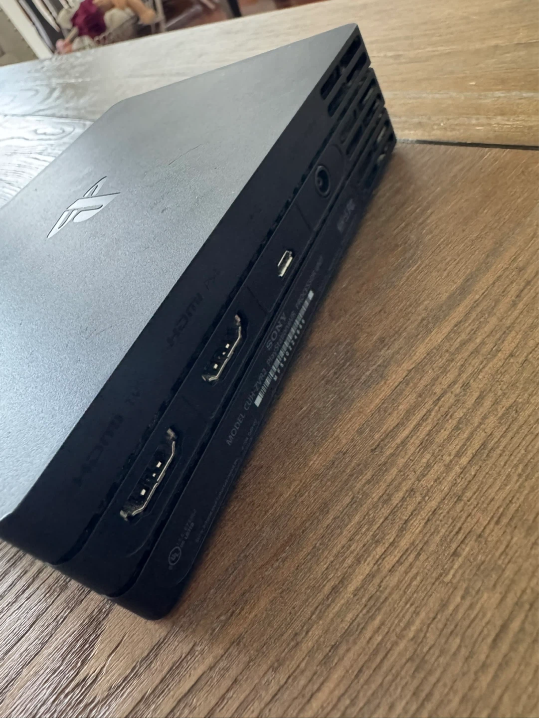 Sony PlayStation 4 Slim Console - photo 2