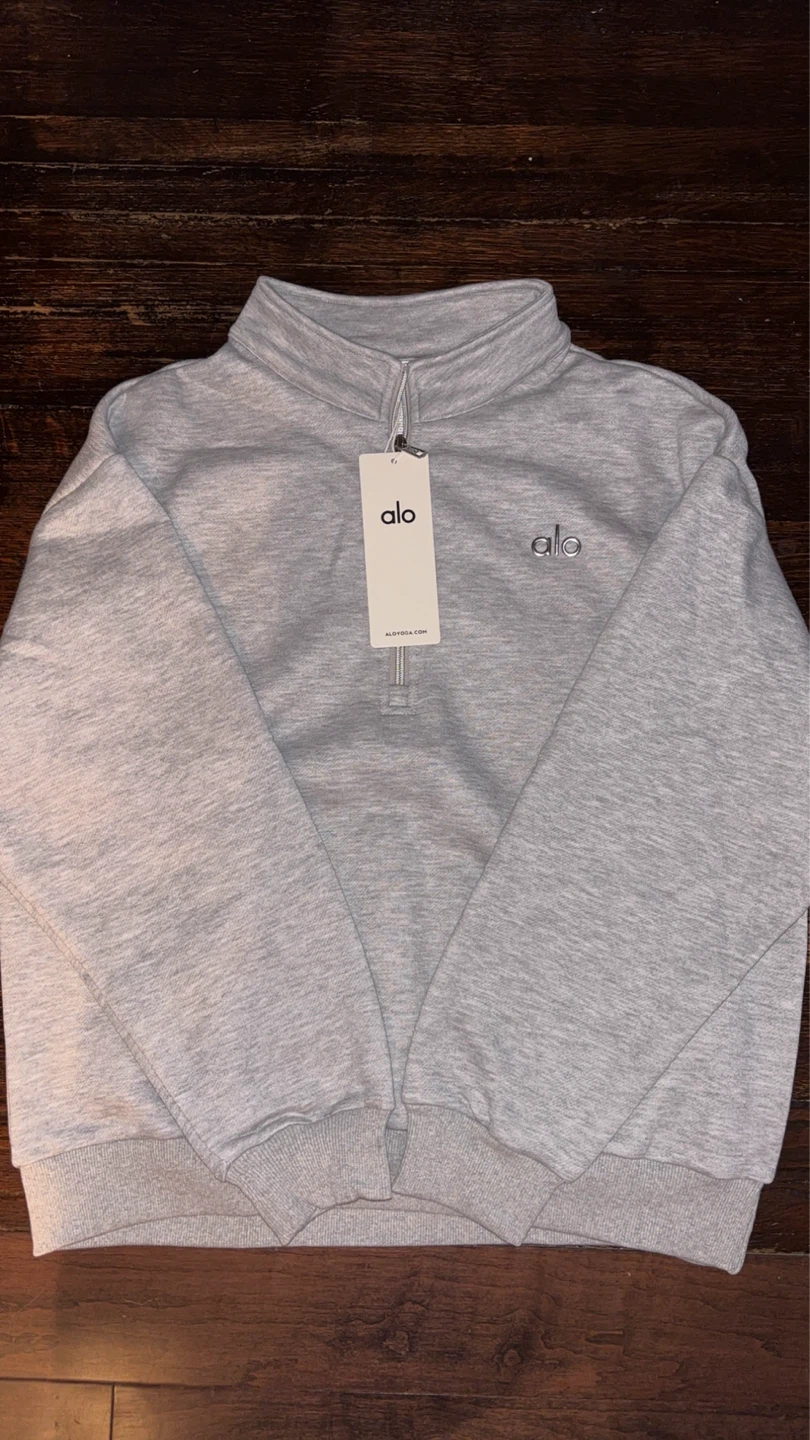 Alo Yoga Grey Half-Zip Sweatshirt Size S