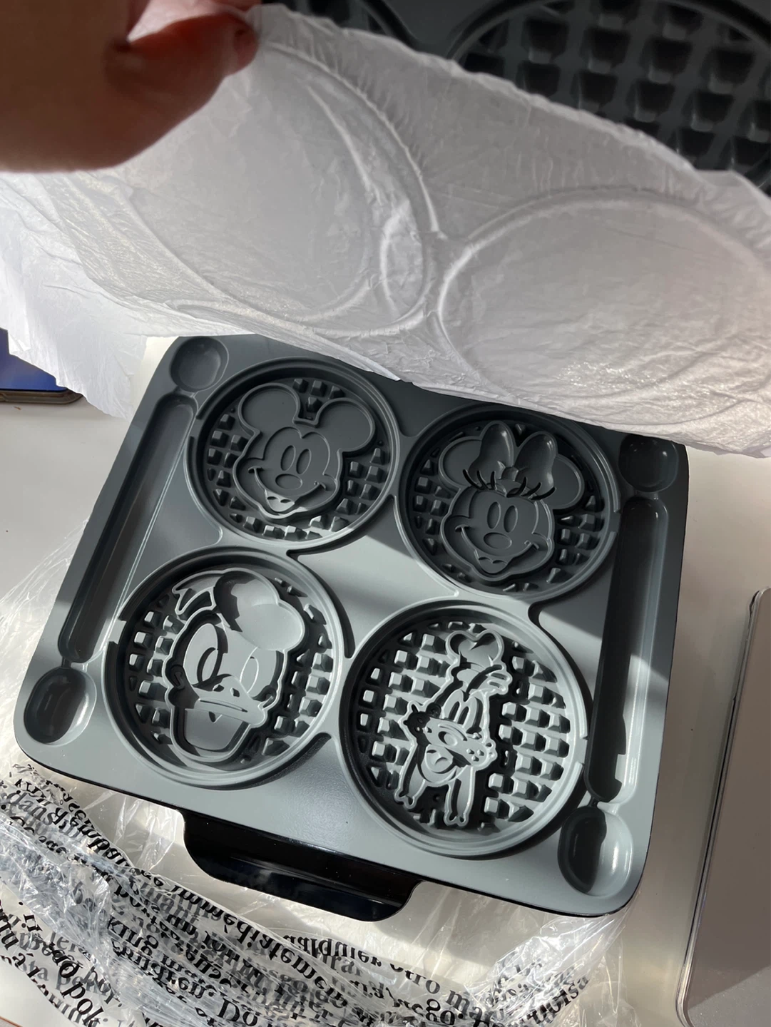 Disney DASH Mini Waffle Maker - photo 5
