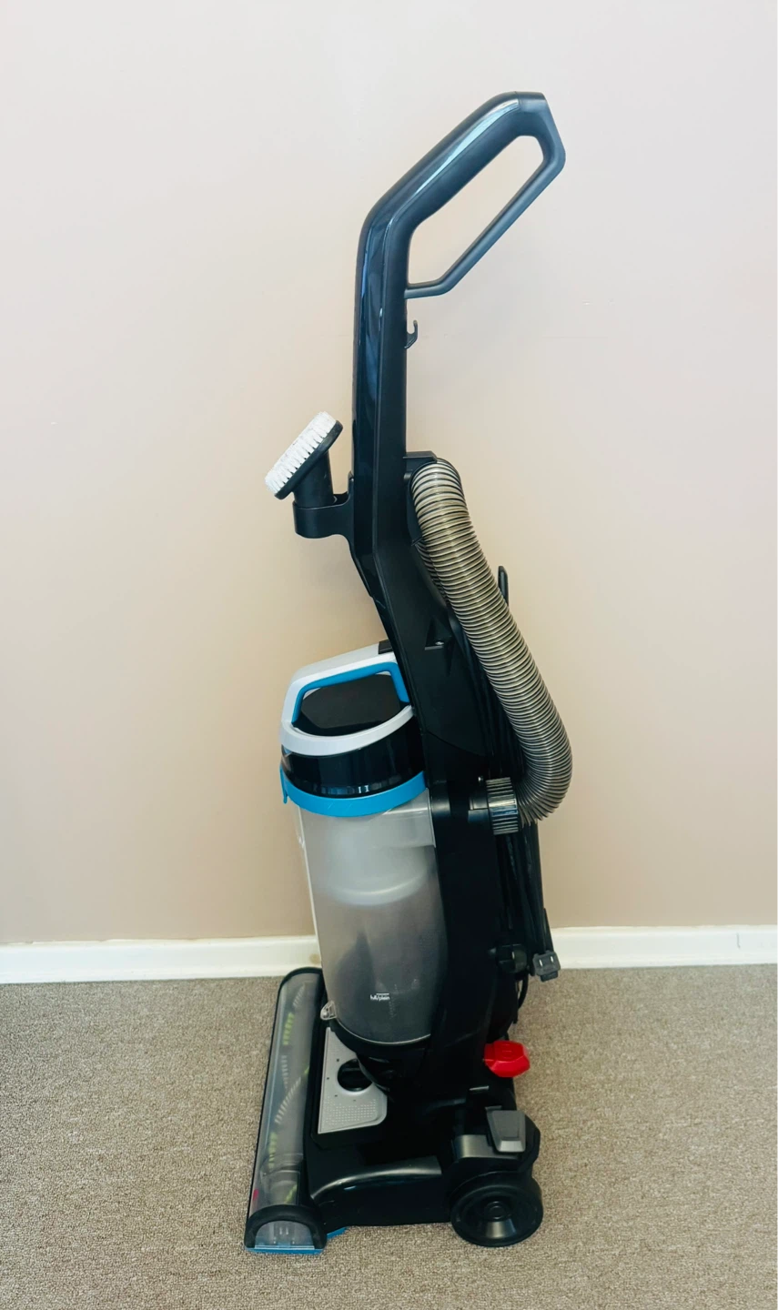BISSELL CleanView Multi-Cyclonic Upright Corded Vacuum Cleaner - photo 4