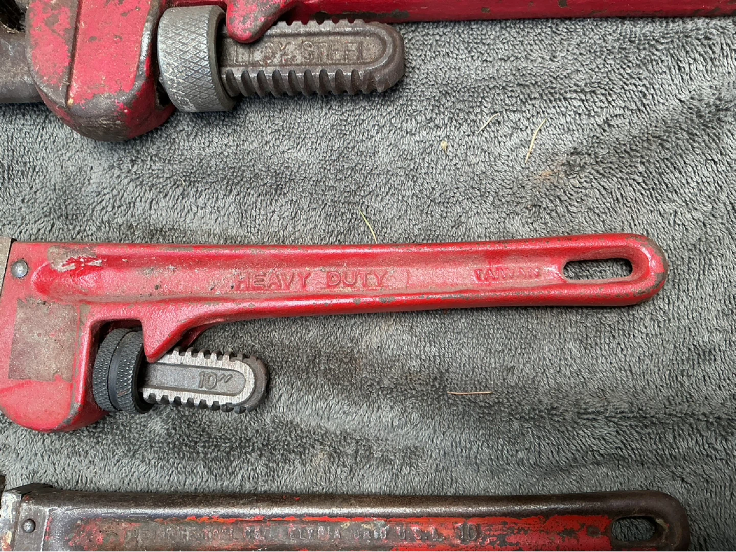 1. 14 inch & 2. 10 inch Pipe Wrenches NATIONAL TOOL & PROMARL - photo 4