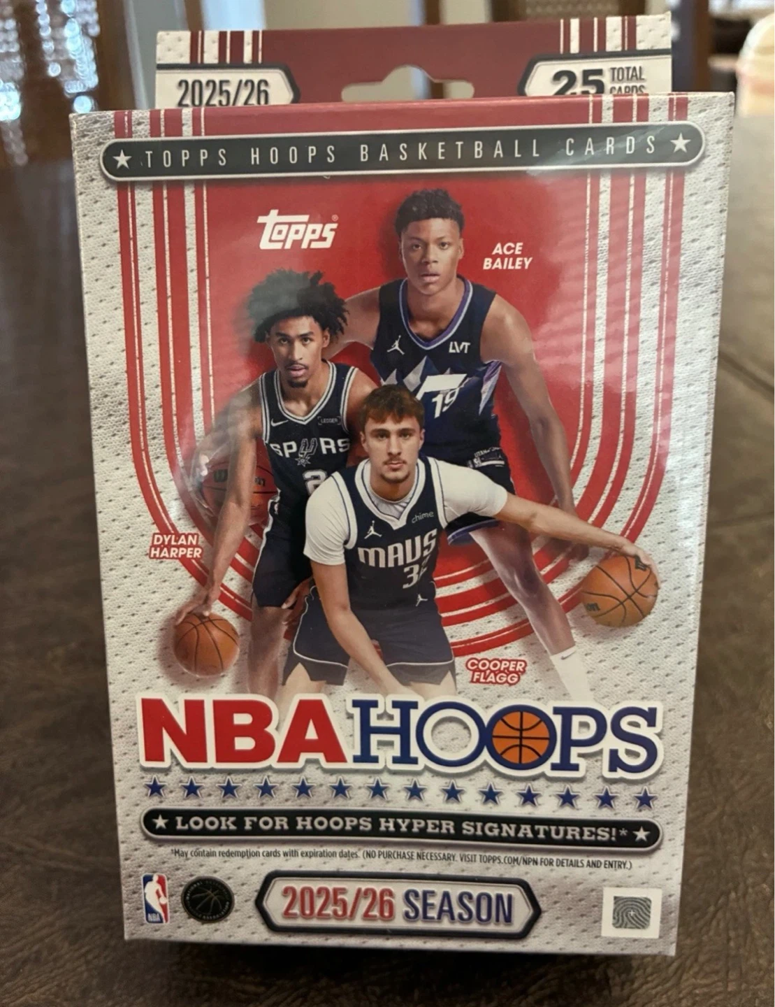 Topps NBA Hoops Basketball Cards 2025/26 Hanger box