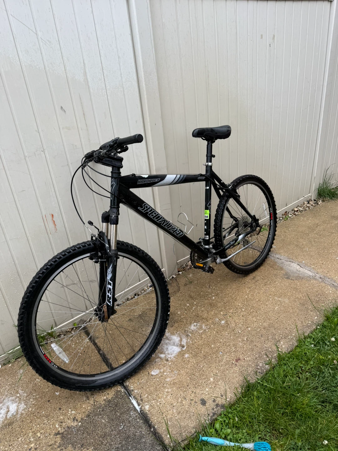 Specialized Rockhopper Mountain Bike