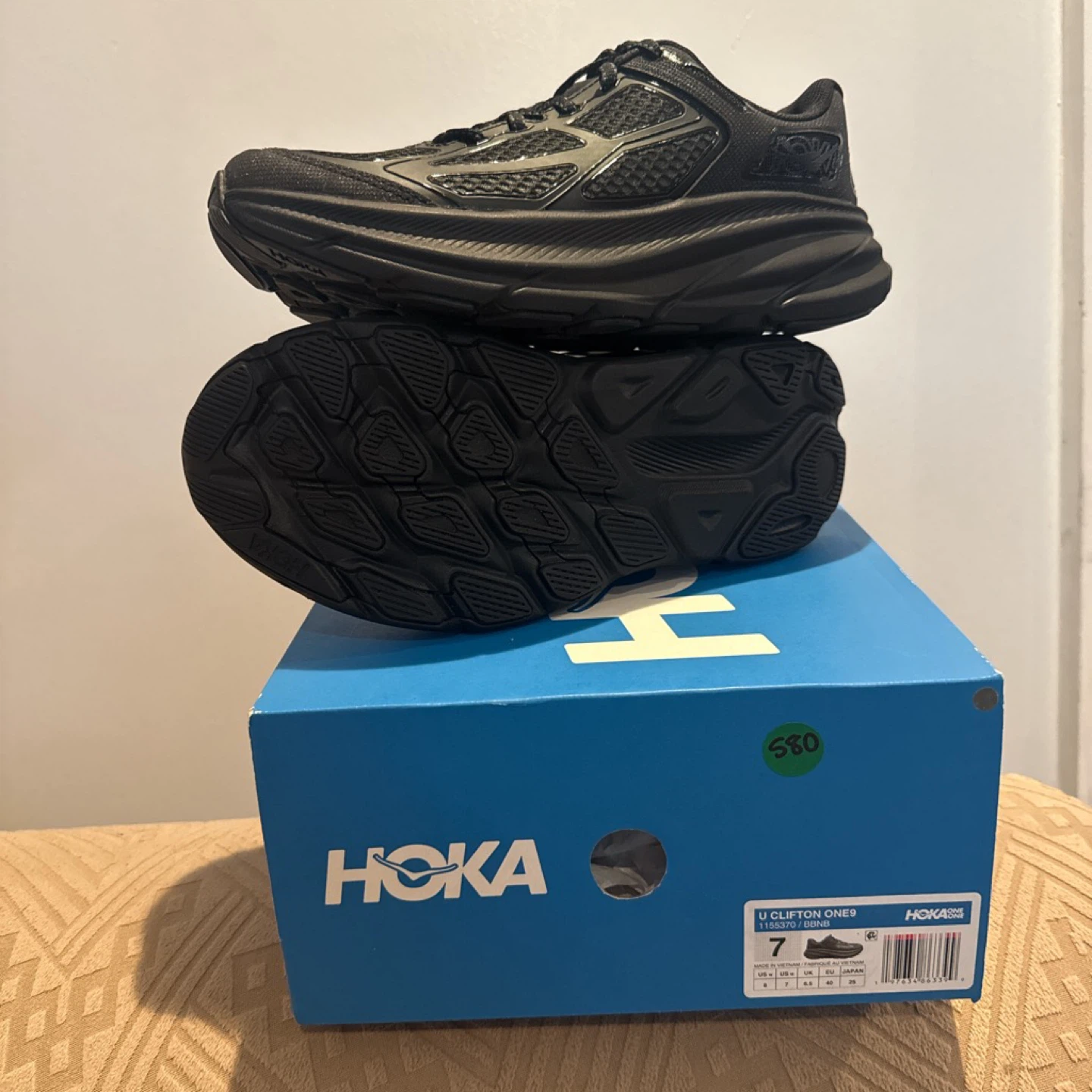 Hoka U Clifton 9 Running Shoes - Black - Size 7 - photo 2