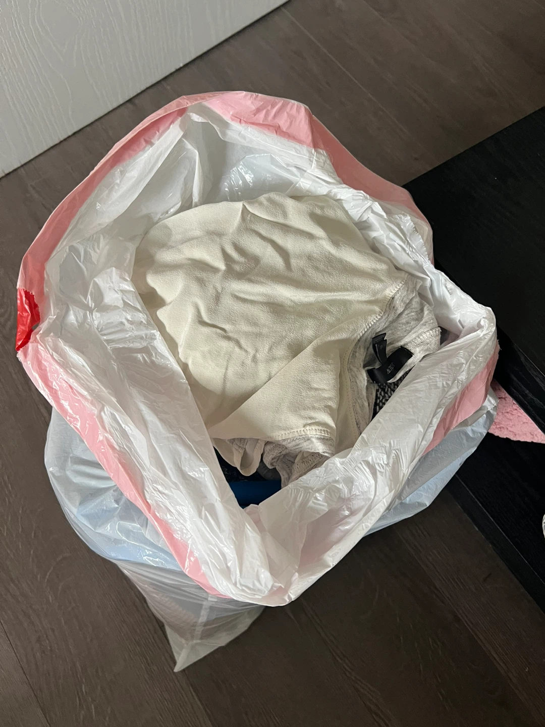 Big Bag of Assorted Woman Clothing - photo 2