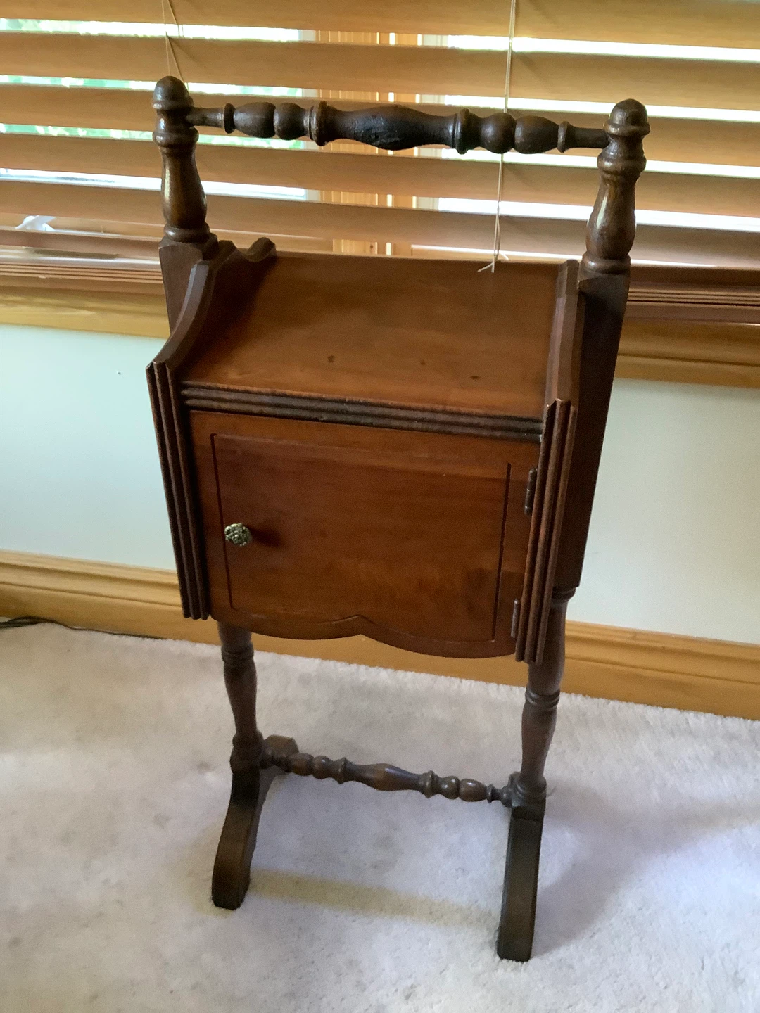 Antique Solid Wood Smoking Stand/Table 🐞