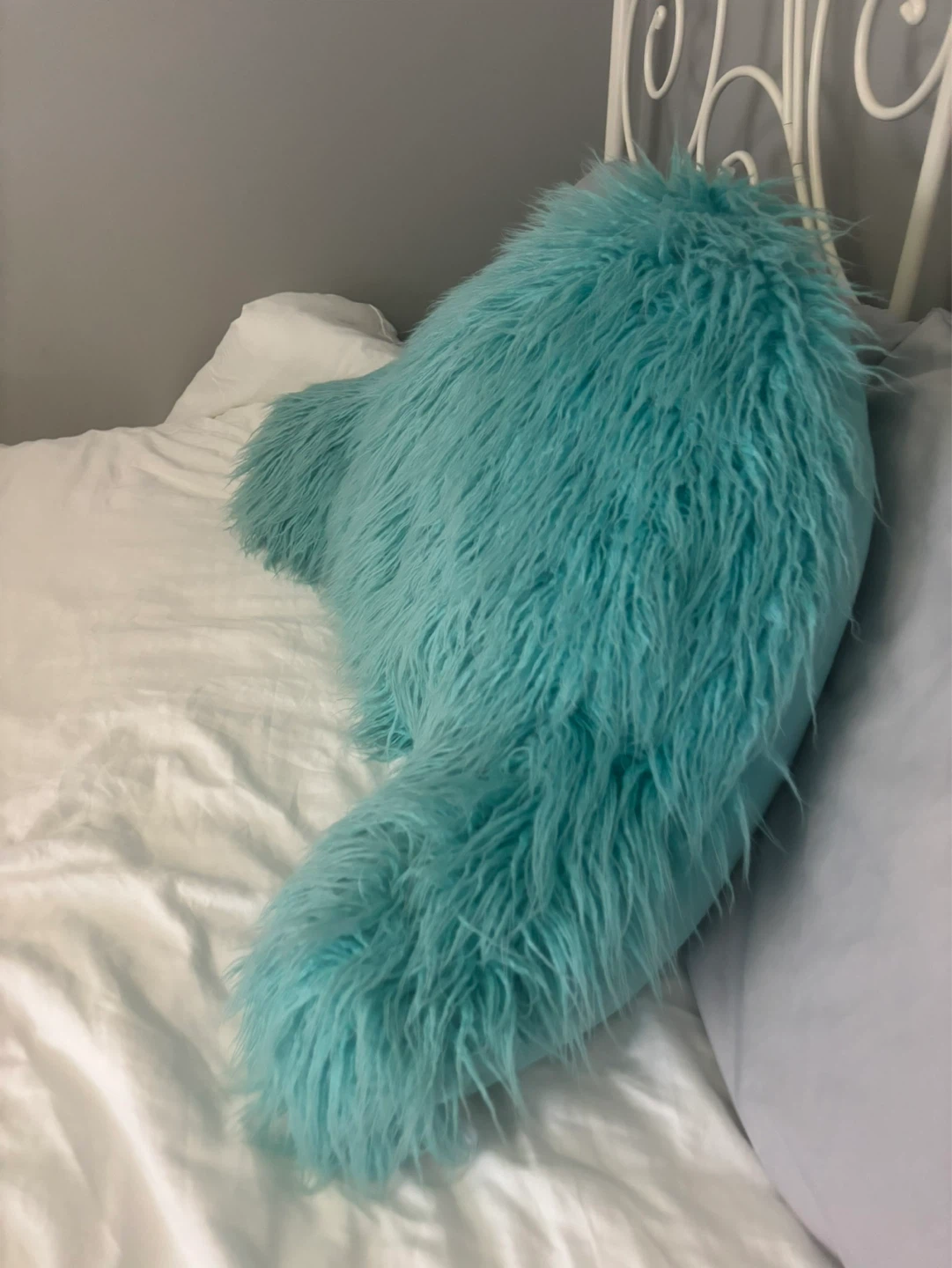 Teal Shaggy Bedrest Pillow - photo 2