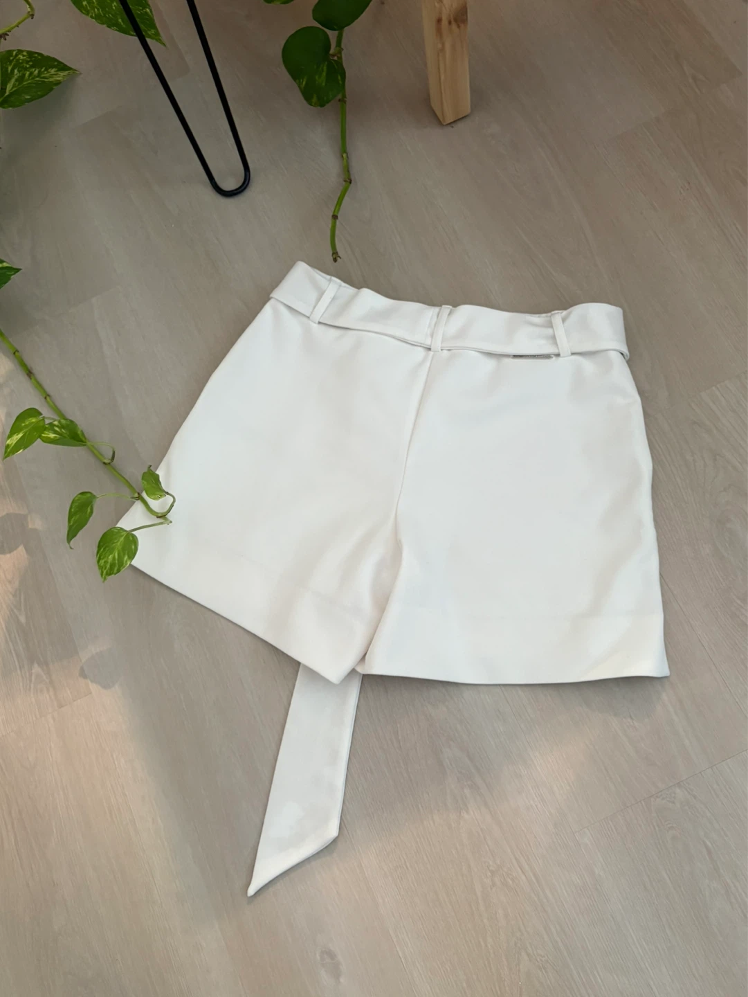 itlm White Belted Shorts - photo 3